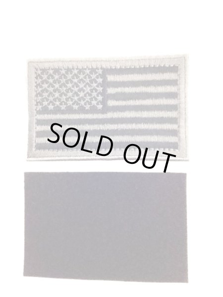 画像1: アメリカ国旗|白黒刺繍ワッペン（ベルクロタイプ） (1)